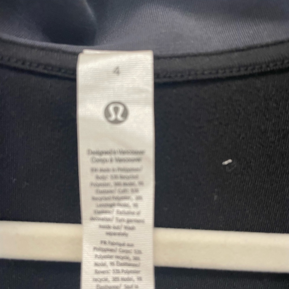 Lululemon Brushed Softstreme Half Zip - Size 4 - Black - Picture 7 of 16